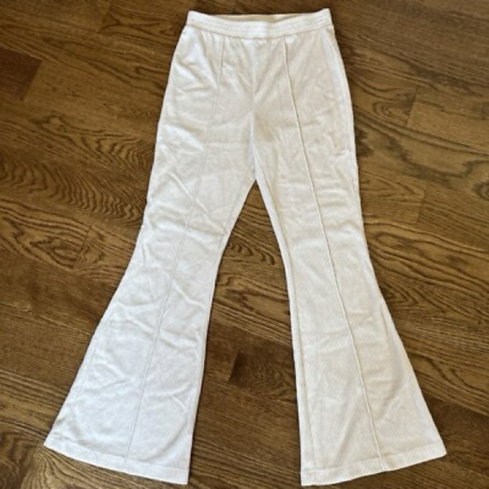 Aerie Cream Velvet Flared Pants